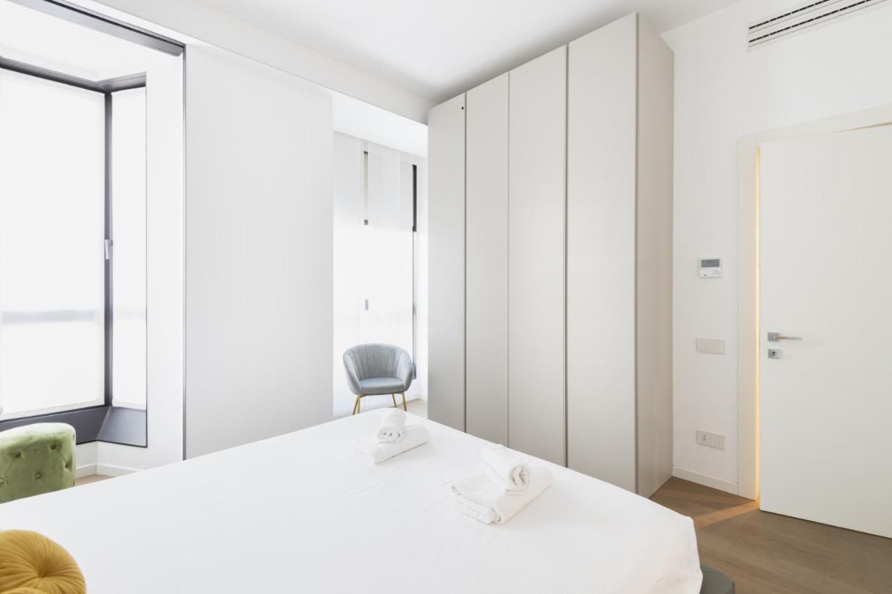 Easylife - Lussuosa Dimora Con Rooftop Condominiale Vista Duomo Milano Ngoại thất bức ảnh