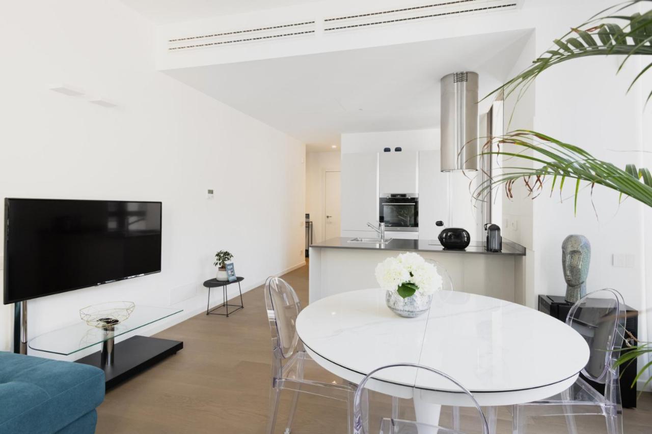 Easylife - Lussuosa Dimora Con Rooftop Condominiale Vista Duomo Milano Ngoại thất bức ảnh