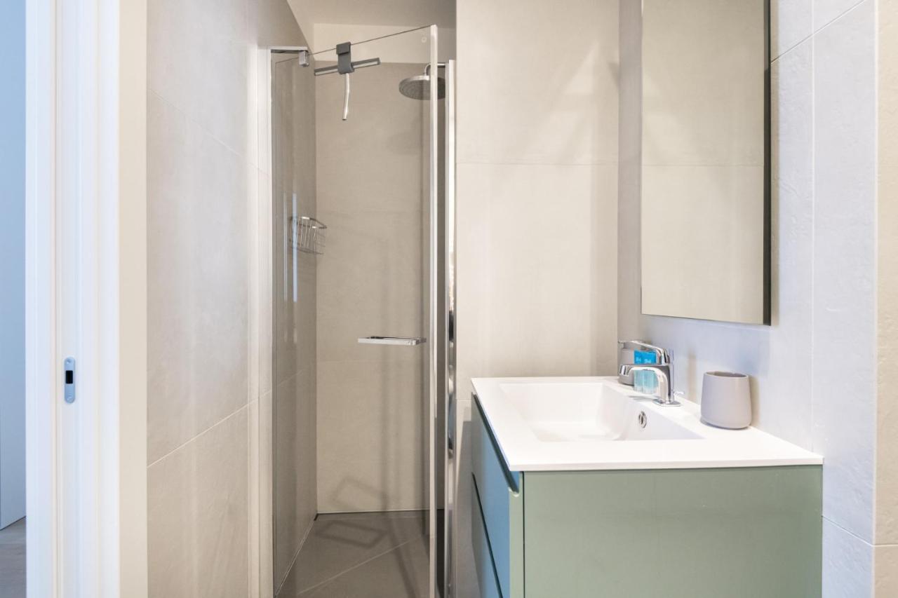Easylife - Lussuosa Dimora Con Rooftop Condominiale Vista Duomo Milano Ngoại thất bức ảnh