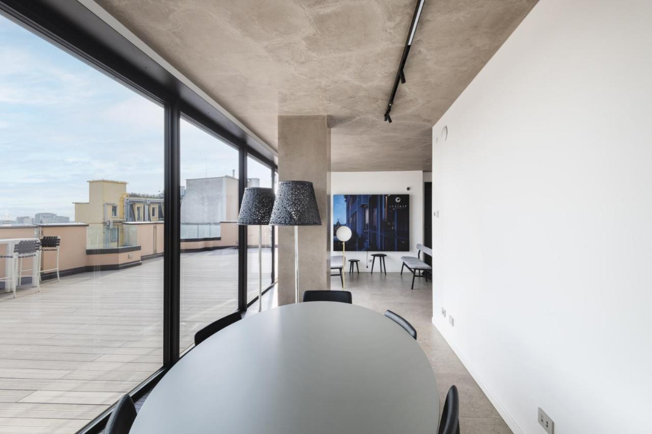 Easylife - Lussuosa Dimora Con Rooftop Condominiale Vista Duomo Milano Ngoại thất bức ảnh