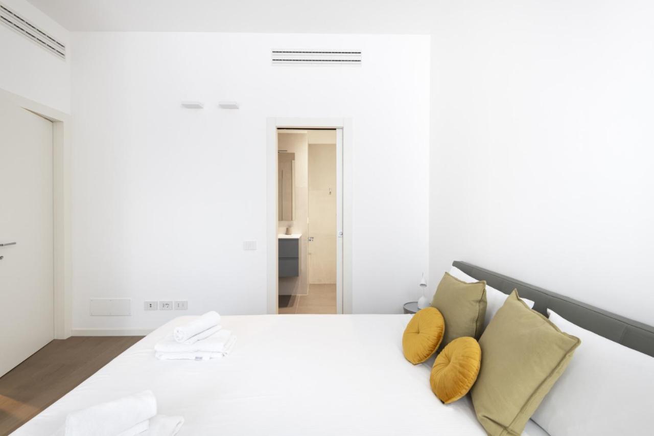 Easylife - Lussuosa Dimora Con Rooftop Condominiale Vista Duomo Milano Ngoại thất bức ảnh