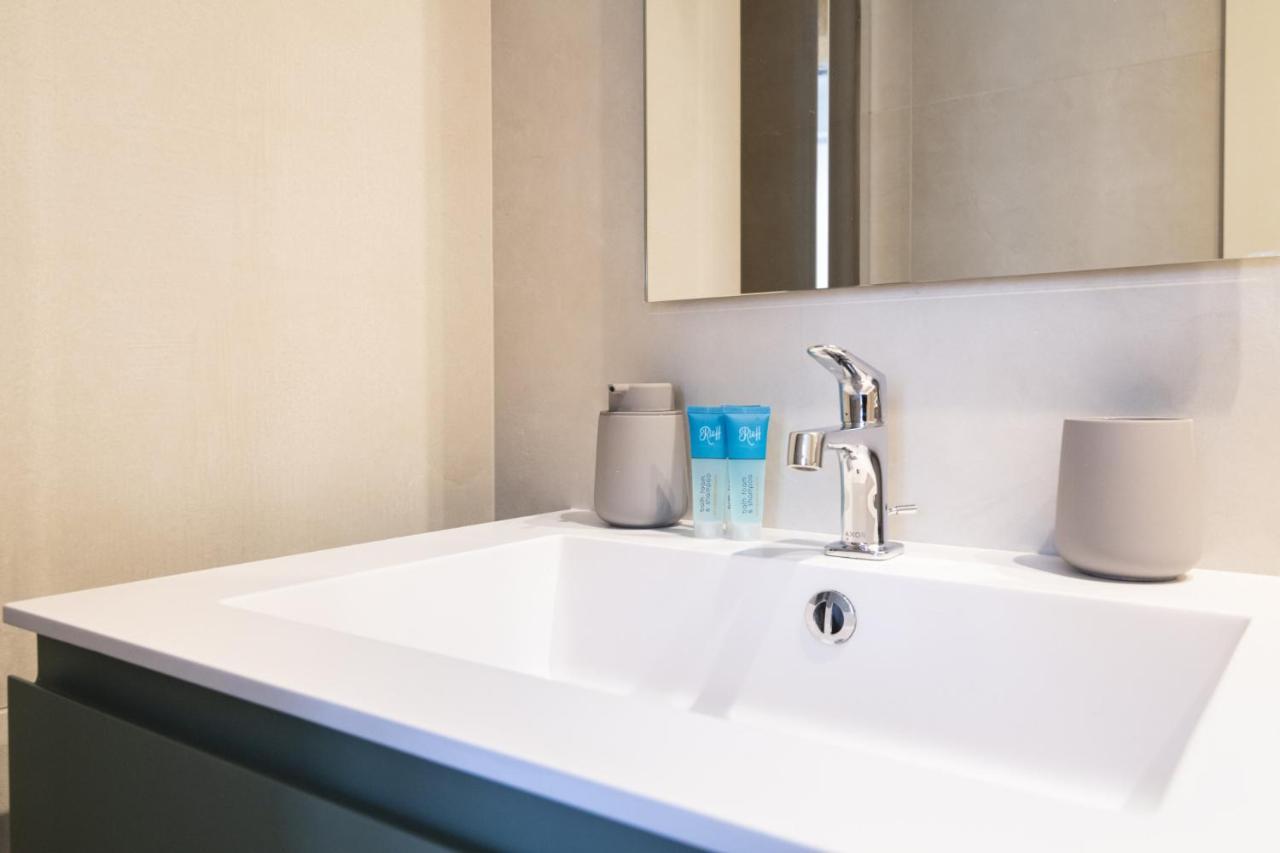 Easylife - Lussuosa Dimora Con Rooftop Condominiale Vista Duomo Milano Ngoại thất bức ảnh